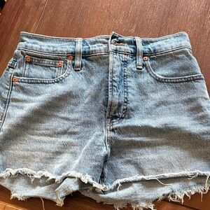 Madewell Light Blue Frayed Jean Shorts size 26